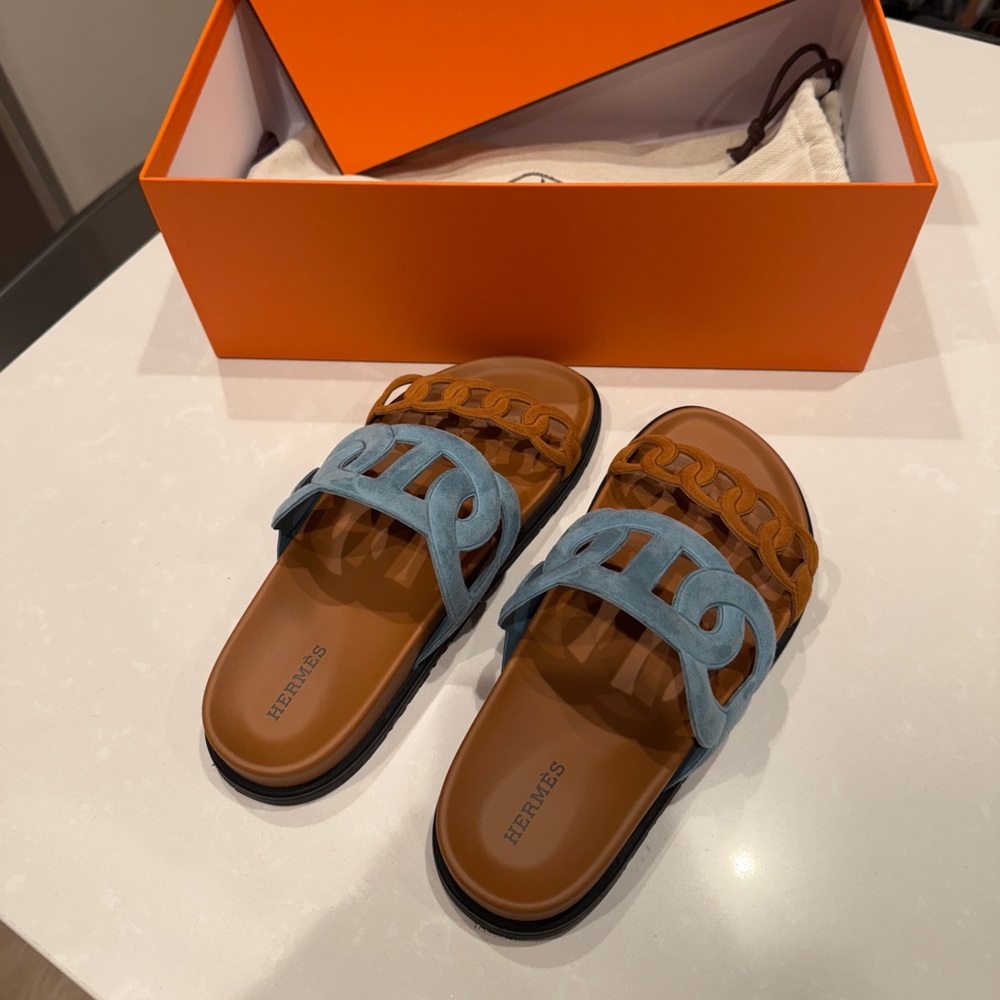 Women’s Hermes extra sandal in Blue and Brown suede